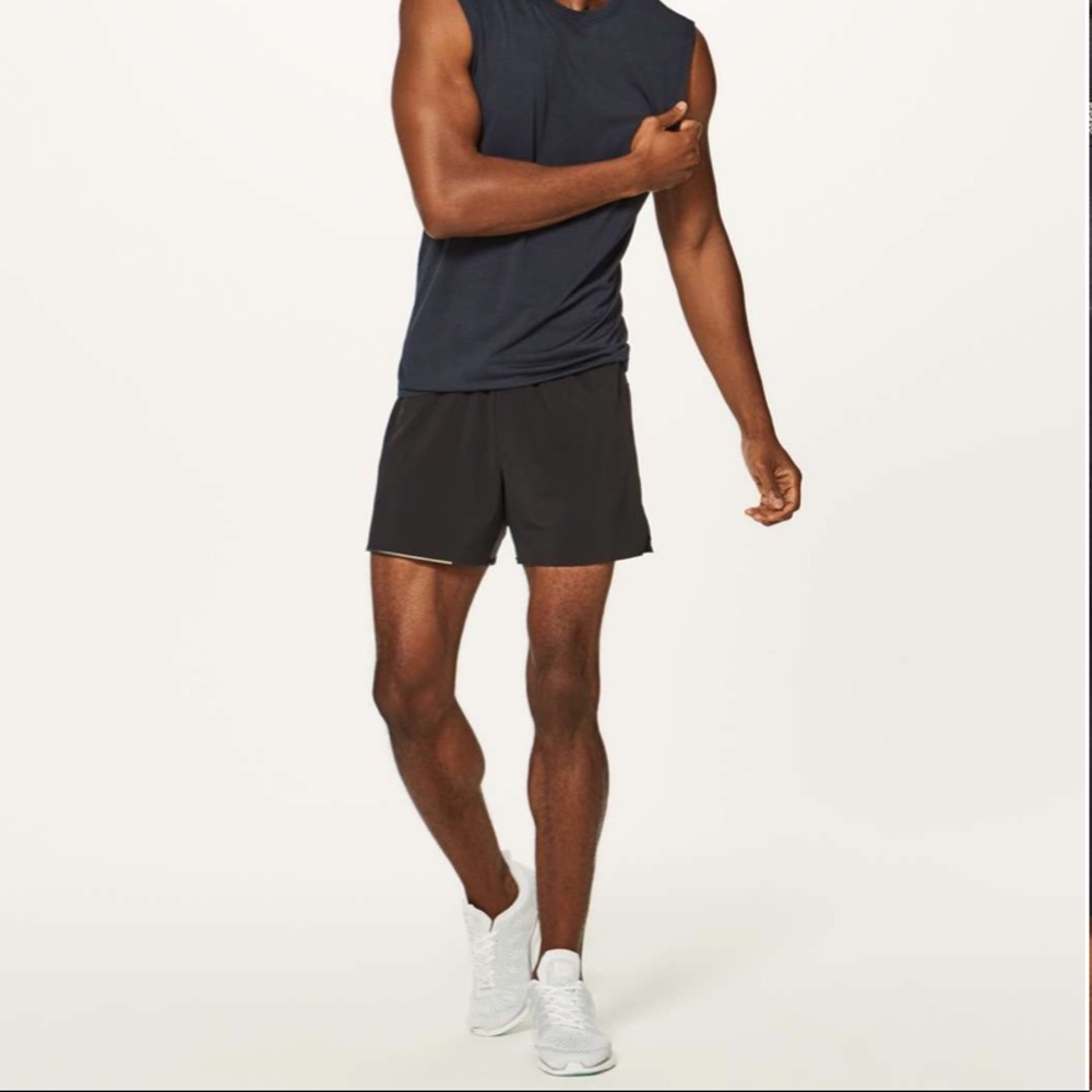 Lululemon - mens surge short 5” - XL grey